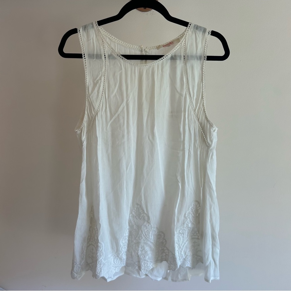 White Pomelo Blouse XL‎
